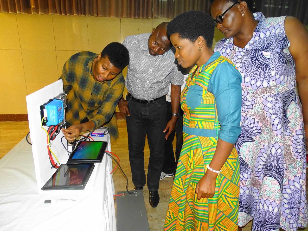 La digitalisation du système de santé: Une activité tournée vers l’avenir et très prometteuse pour le projet Twiteho Amagara