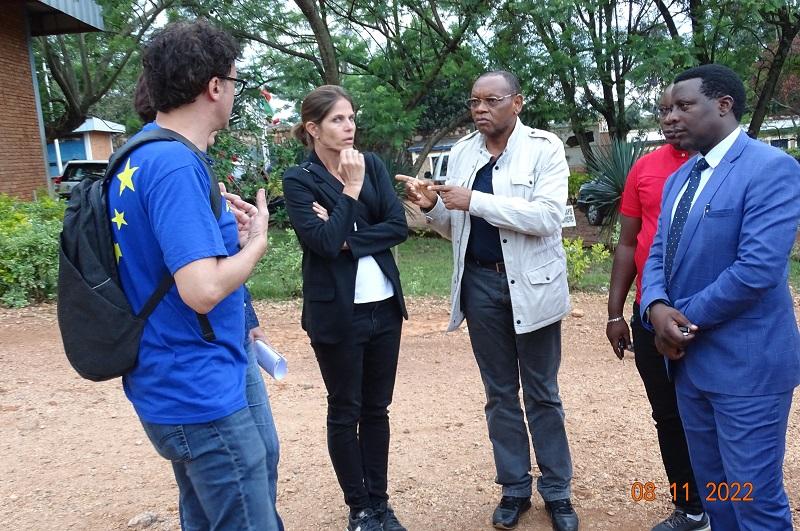 Burundi : Visite du chef de la coopération de la DUE des réalisations des projets AMAGARA MU MURYANGO et TWITEHO AMAGARA 