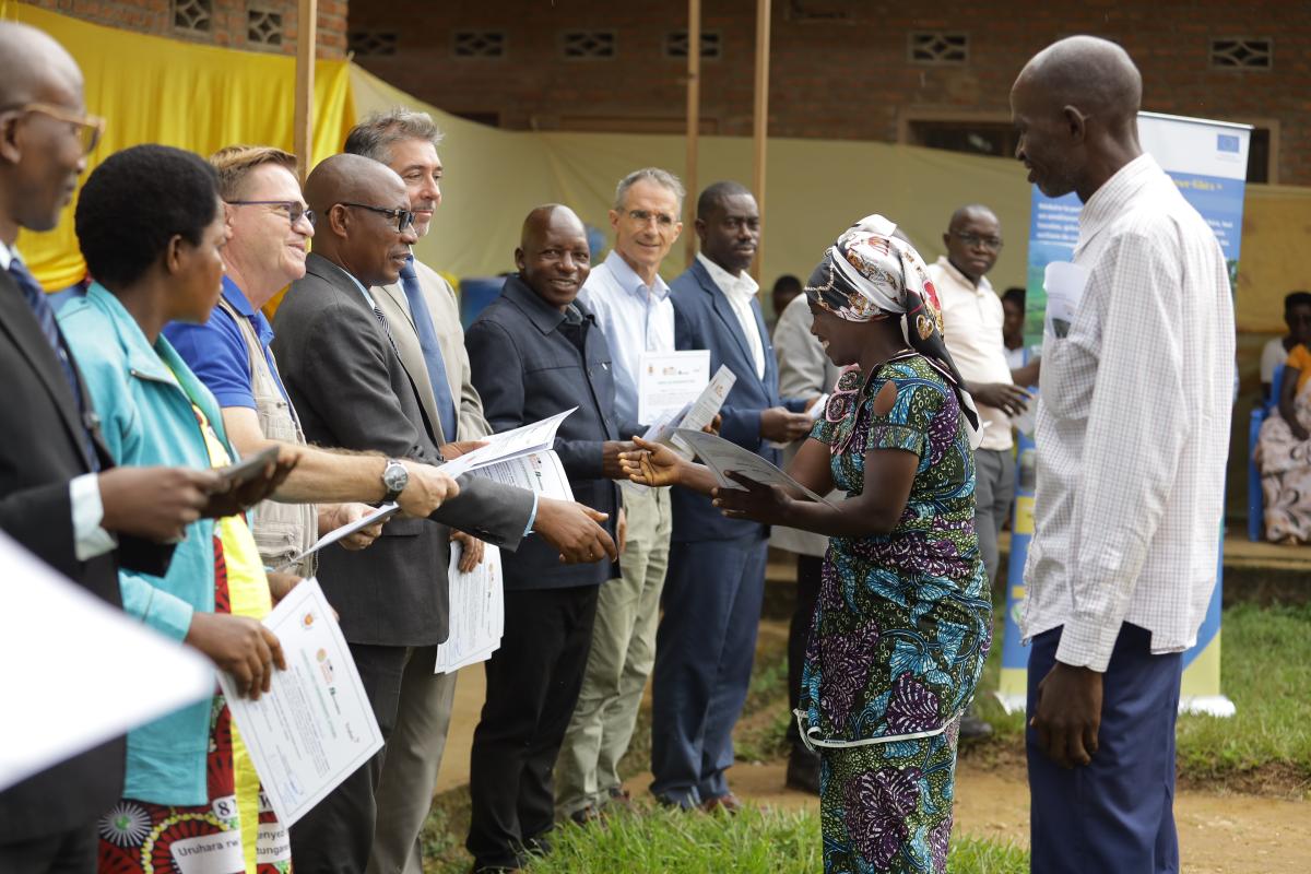 Transformation agricole et protection de l'environnement en marche sur les collines du Burundi