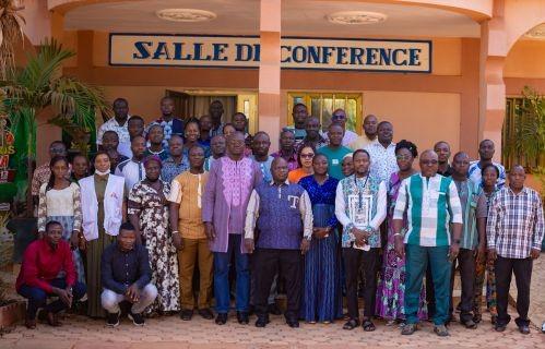 Dédougou : Un cadre de concertation pour renforcer la synergie entre les acteur·trices de la lutte contre les violences basées sur le genre