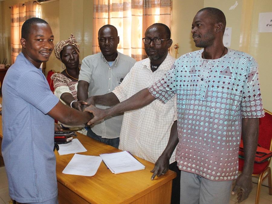 Enabel au Burkina facilite es relations commerciales entre acteurs des filières soja, sésame, karité, neem et balanites