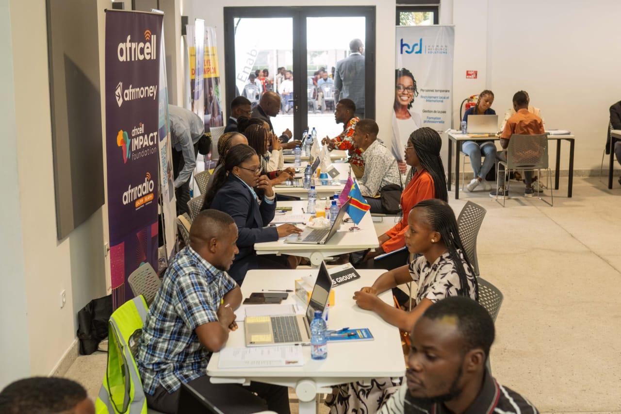 Le Rallye de l’emploi connecte les jeunes au monde professionnel