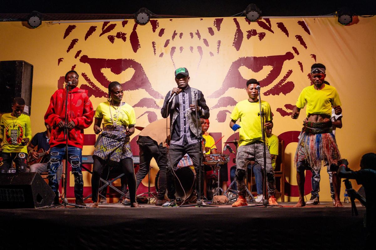 Festival Elongo : la jeunesse de Mbujimayi célèbre la créativité et l’unité Festival Elongo : la jeunesse de Mbujimayi célèbre la créativité et l’unité