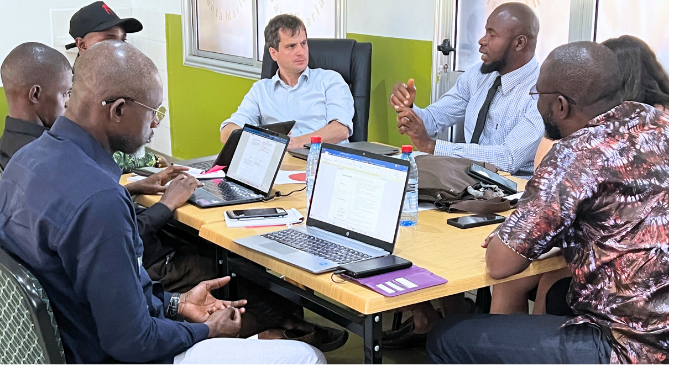 Kindia : l'équipe AMIS et ses partenaires font le diagnostic des barrières et opportunités à l'insertion socioprofessionnelle 