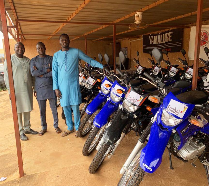 Au Niger, Don de 22 motos aux services vétérinaires pour la surveillance épidémiologique. 