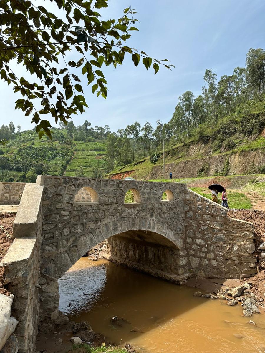No more isolation for Rwaza sector residents, the new bridge is complete!   