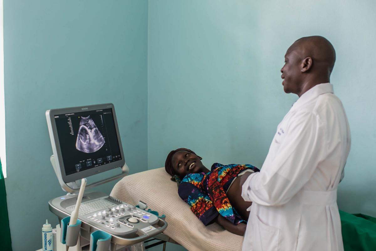 Zombo residents celebrate restoration of x-ray services  