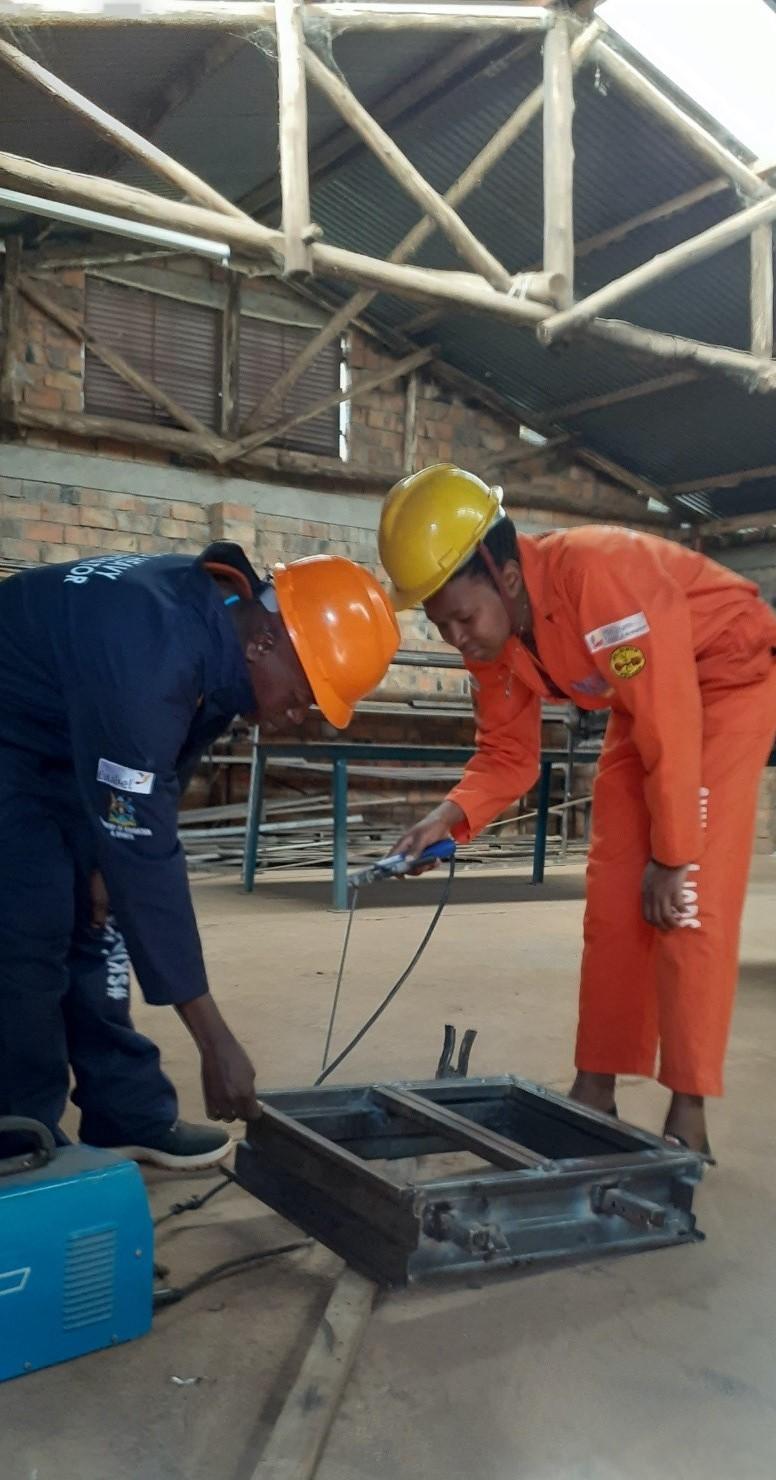 CHRIS AND YUDATA, TWO SKILLED WELDING EXPERTS LIVING THEIR DREAMS