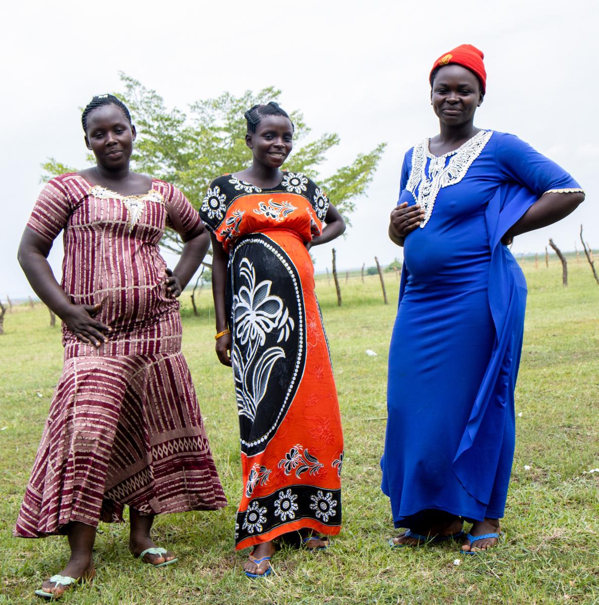 Inspiring expectant mothers in Uganda to save for health.
