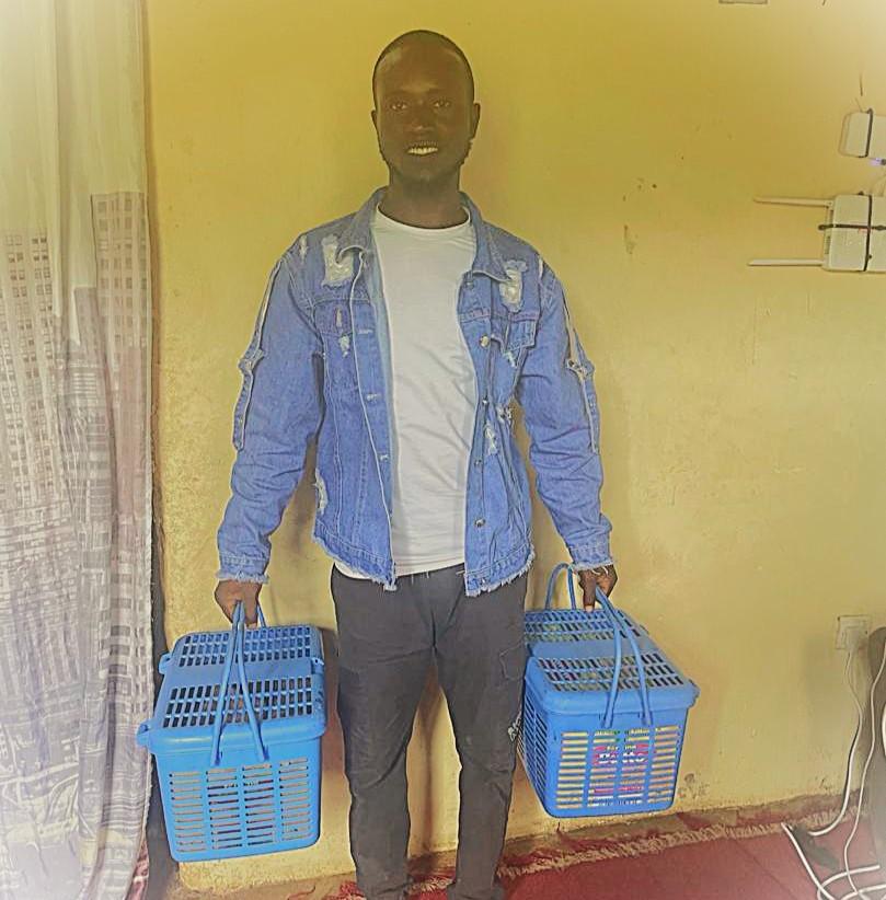 Faisal grows his samosa business in Uganda with confidence  