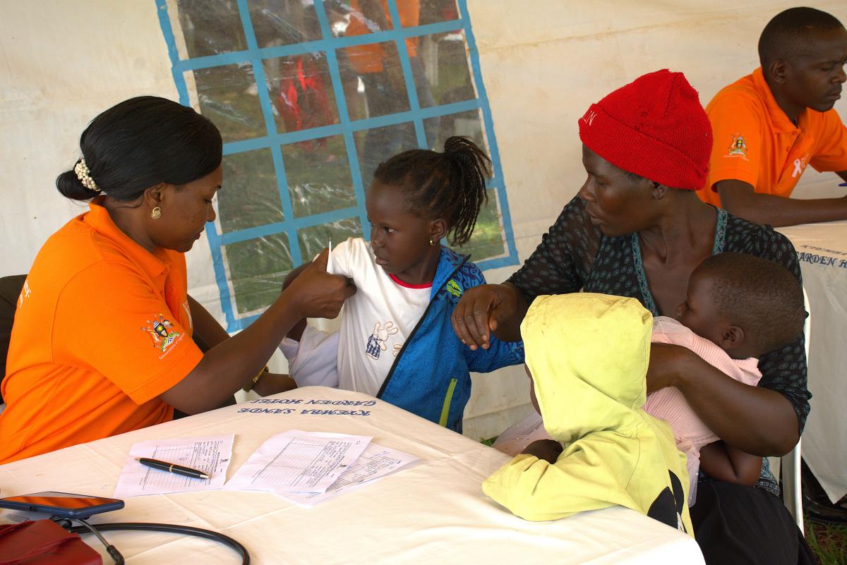 Enabel takes action against Gender-Based Violence with health camp in Kamuli, Uganda.