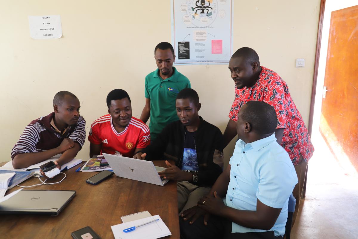 Empowering Uganda’s educators through Competence Based Curriculum  training. 